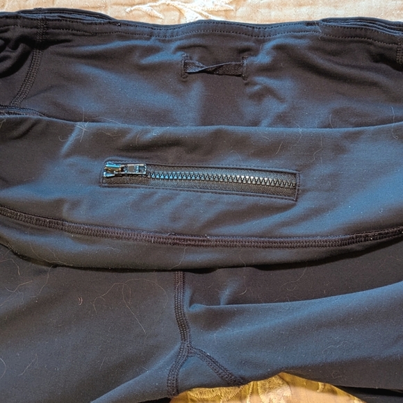 LOW START Lululemon Bundle Swiftly Racerback Tank and Black Crops Sz 8 - Picture 10 of 11